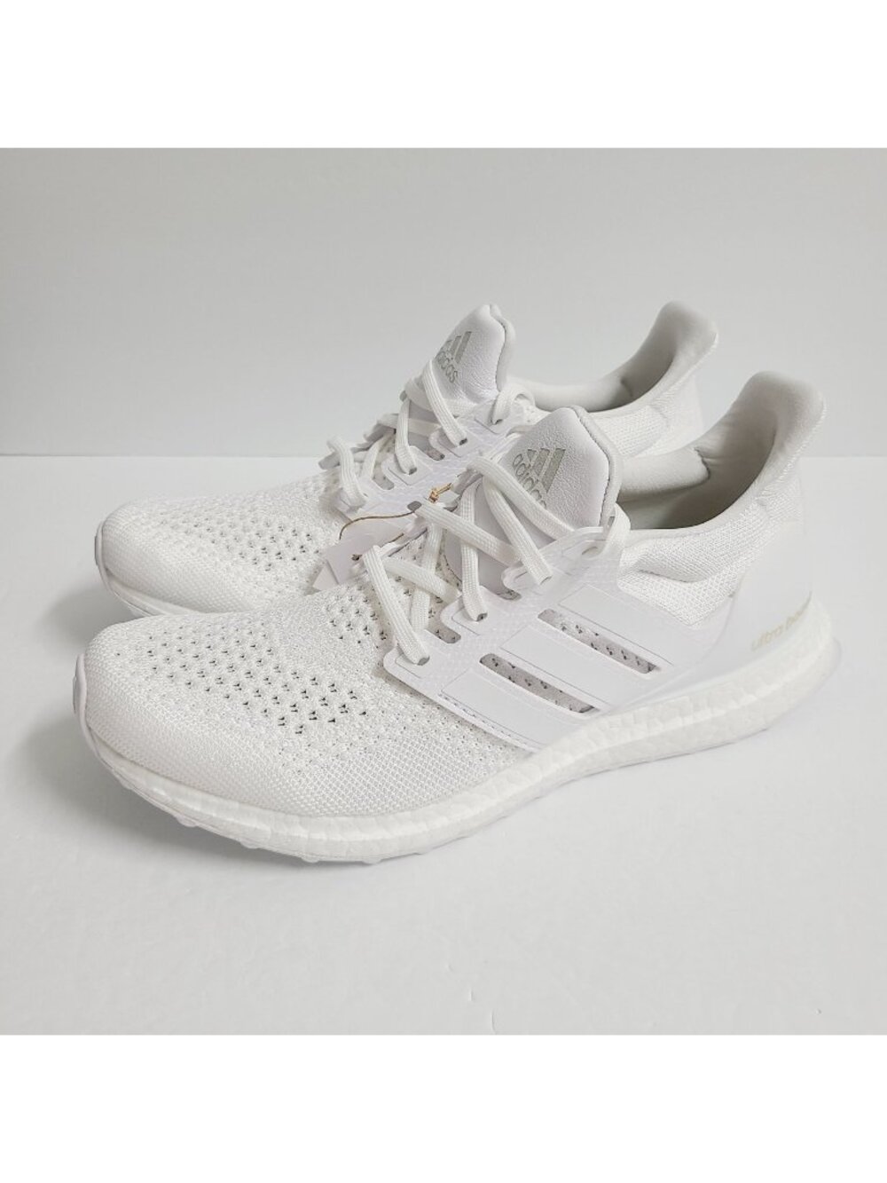 NEW Adidas Ultraboost 1.0 J&D Collective Shoes JR6882 Size 8 Triple White